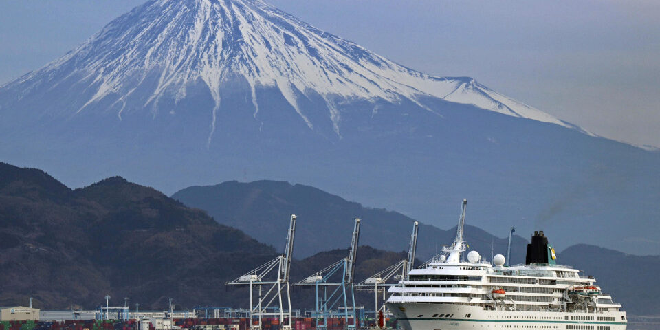 Japan Sees 1St Foreign Cruise Ship Arrival In 3 Years